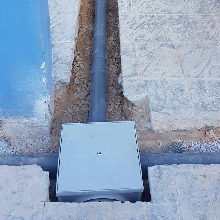 INSTALACIÓN DE ACOMETIDAS EN COMUNIDAD