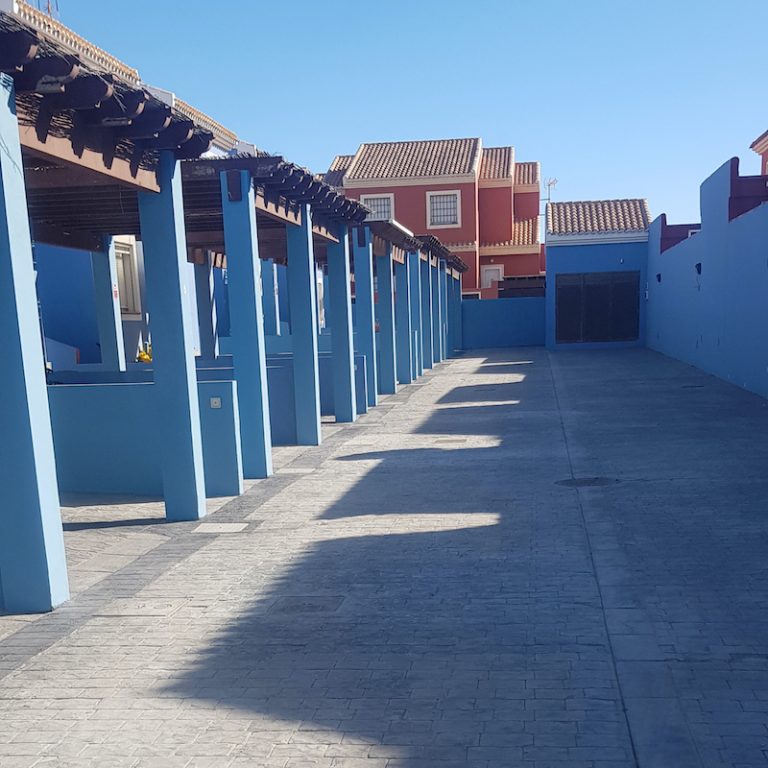 INSTALACIÓN DE ACOMETIDAS EN COMUNIDAD