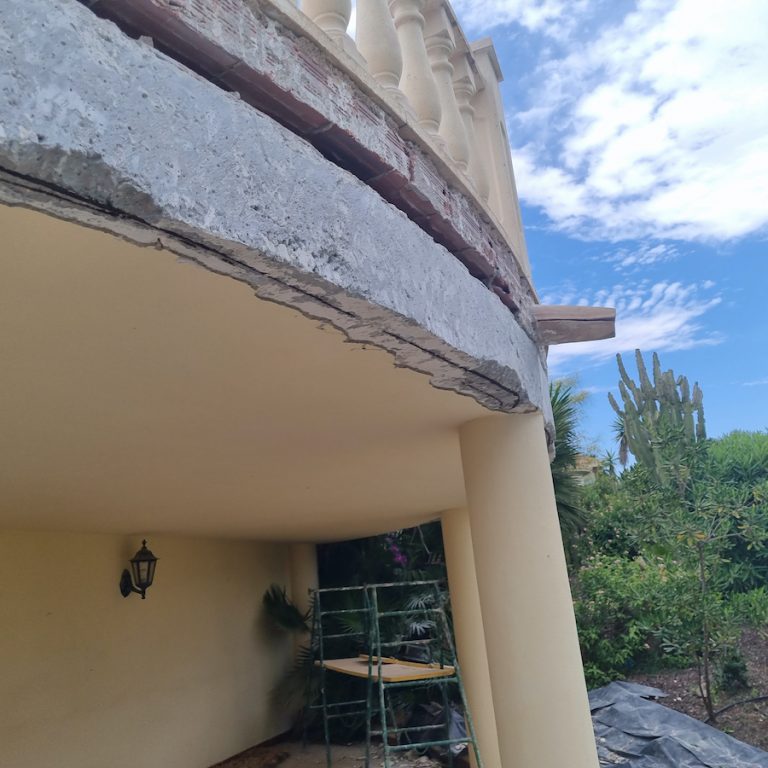 SANEADO FACHADA